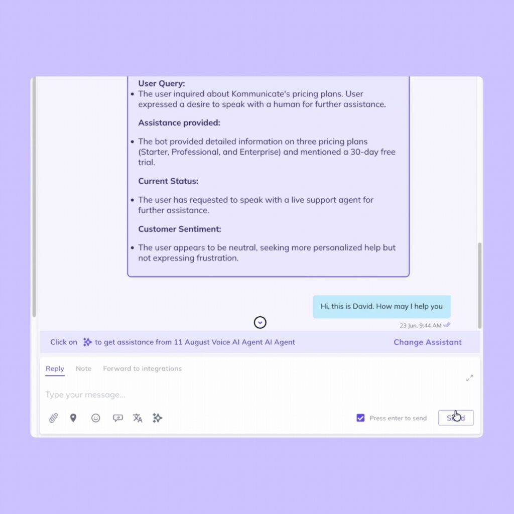 Kommunicate conversation composer collapsed to show a conversation summary above an agent's reply box, with 'Reply,' 'Note,' and 'Forward to integrations' tabs.